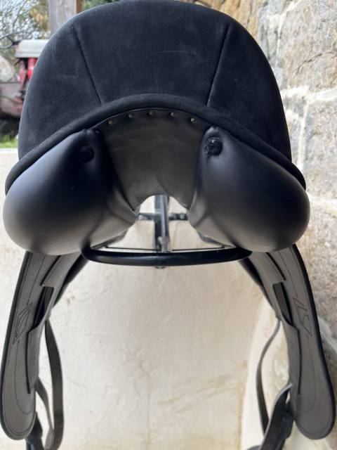 Sella da dressage Childeric  17.5" - 2017