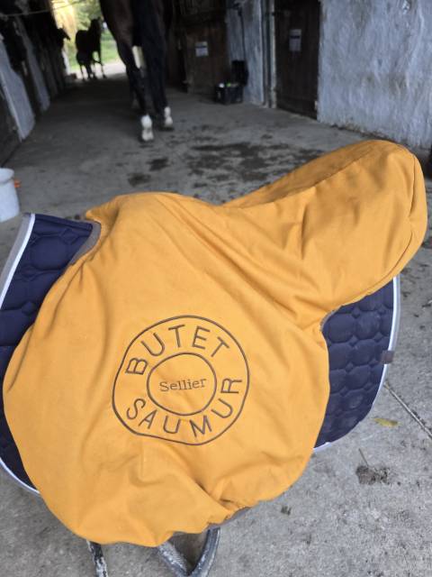 Sella da salto ostacoli Butet  17" - 2017