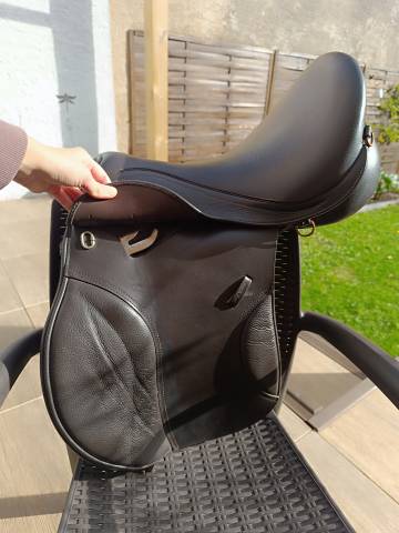 Sella mista KENT & MASTERS  17.5" - 2024