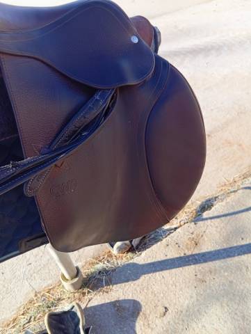 Sella da salto ostacoli CWD  17.5" - 2014