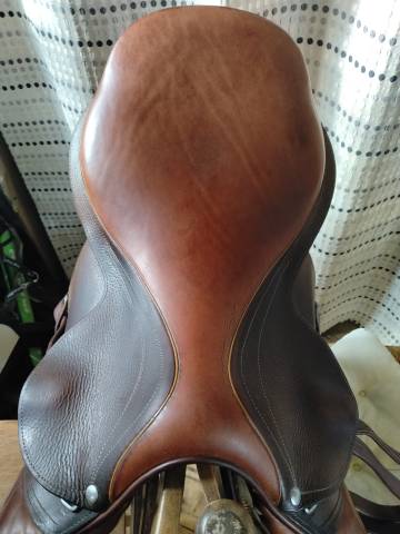 Sella da salto ostacoli  osiris 17" - 2010