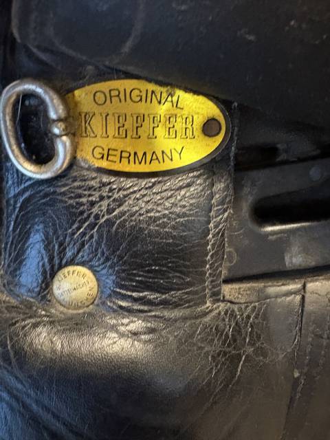 Sella da dressage Kieffer Je ne sais pas  18" - 2005