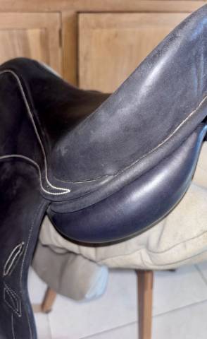 Sella da dressage Childeric  16.5" - 2020