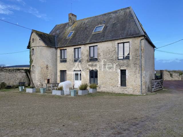 Propriet&agrave; equestre In vendita Manche