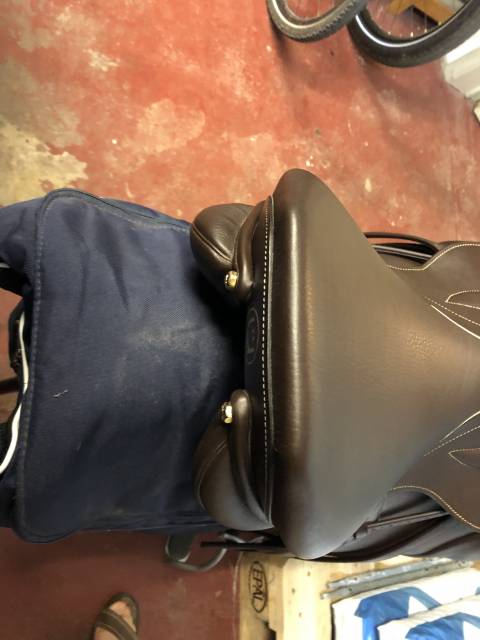 Sella da salto ostacoli Stubben  17.5" - 2022