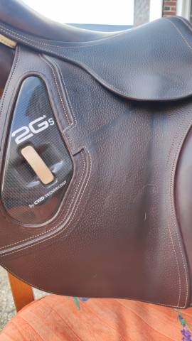 Sella da salto ostacoli CWD  17" - 2018