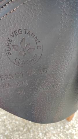 Sella da salto ostacoli CWD  17" - 2018