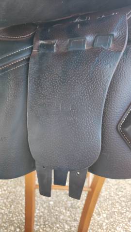 Sella da salto ostacoli CWD  17" - 2018