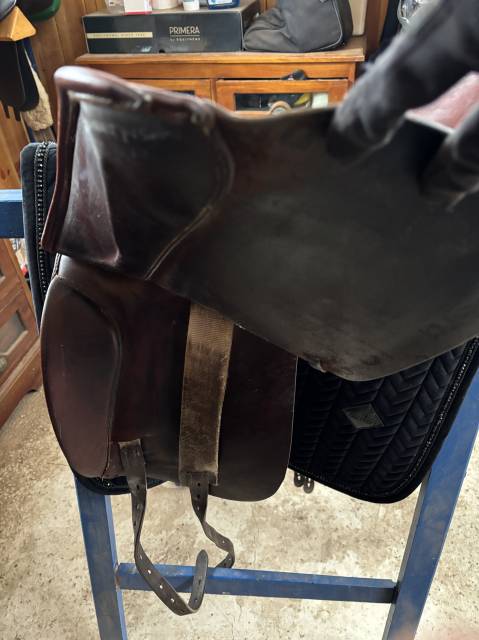 Sella da dressage  Omega 17.5" - 2010