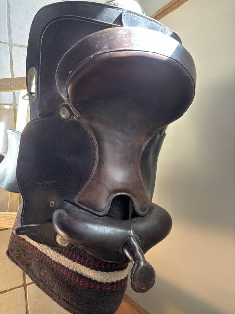 Sella western Colorado Springs  15" - 2010