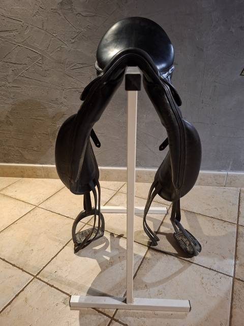 Sella da dressage Forestier  17.5" - 2011