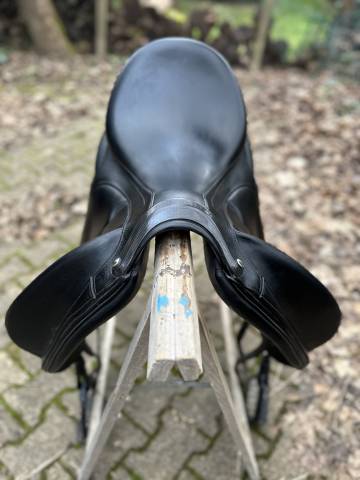 Sella da dressage Devoucoux  17.5" - 2018