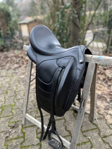 Sella da dressage Devoucoux  17.5" - 2018