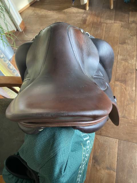 Sella da dressage Devoucoux  16.5" - 2001