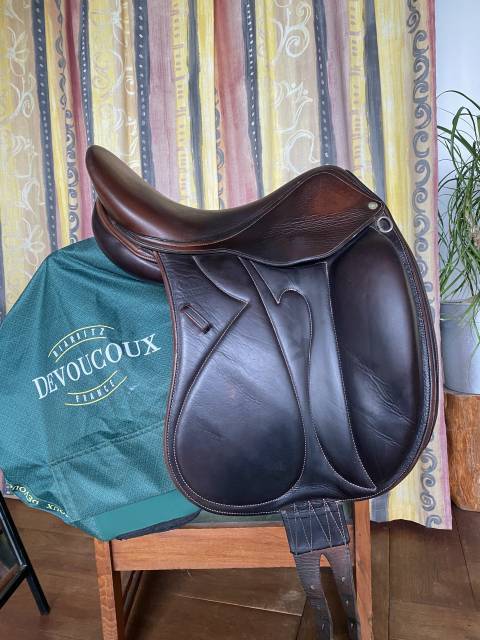 Sella da dressage Devoucoux  16.5" - 2001