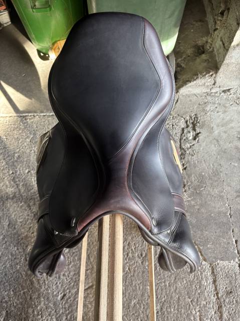 Sella da salto ostacoli Erreplus Christian Allemann 17.5" - 2024