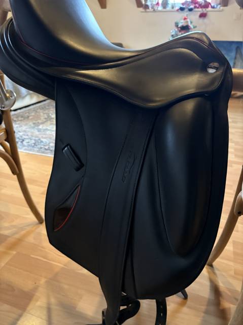 Sella da dressage Erreplus Connect WR 16.5" - 2024