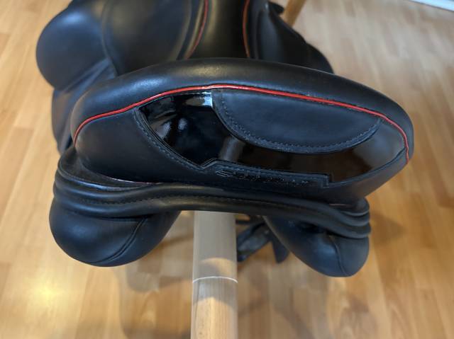 Sella da dressage Erreplus Connect WR 16.5" - 2024