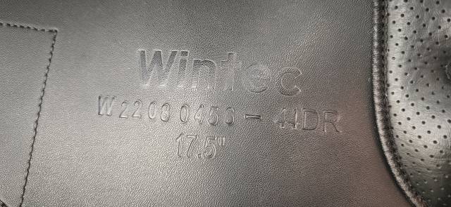 Sella da dressage Wintec  17.5" - 2024