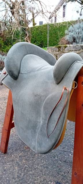 Sella spagnola Ludomar  17.5" - 2018