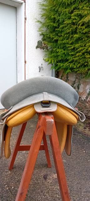 Sella spagnola Ludomar  17.5" - 2018