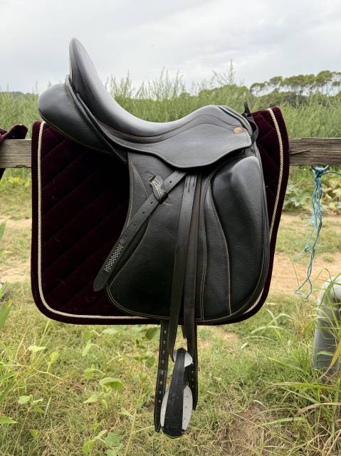 Sella da dressage Zaldi  17.5" - 2010