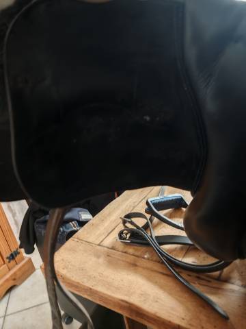 Sella da dressage Stubben  17" - 2013