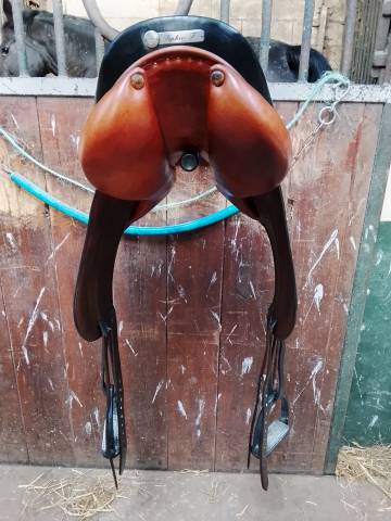 Sella da dressage Butet  17" - 2012