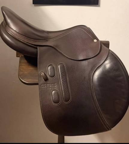 Sella da salto ostacoli GBS  17.5" - 2020