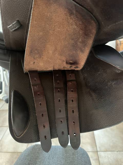 Sella da salto ostacoli Forestier  17" - 2023