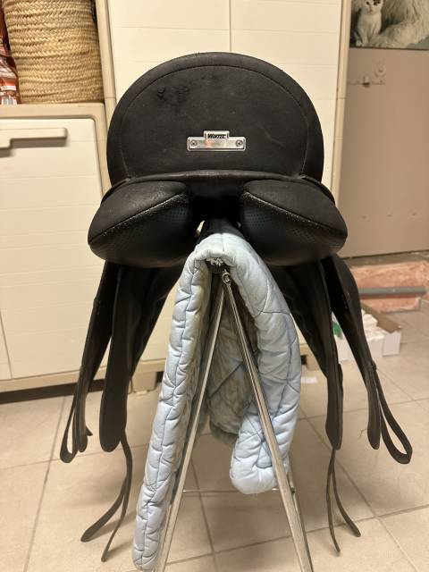 Sella da dressage Wintec Isabell wertz dressage 17" - 2016