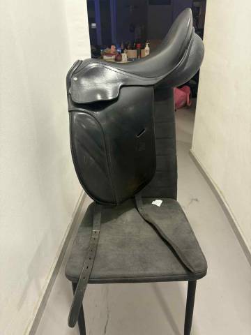 Sella da dressage  Dalemans  17.5" - 2024