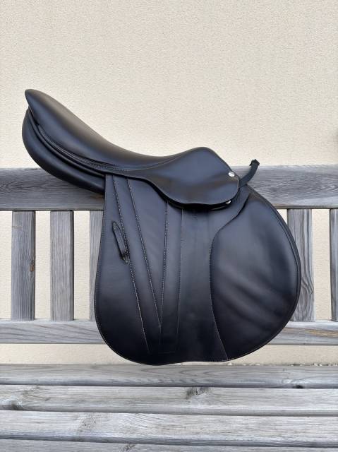 Sella da salto ostacoli Butet  18" - 2016