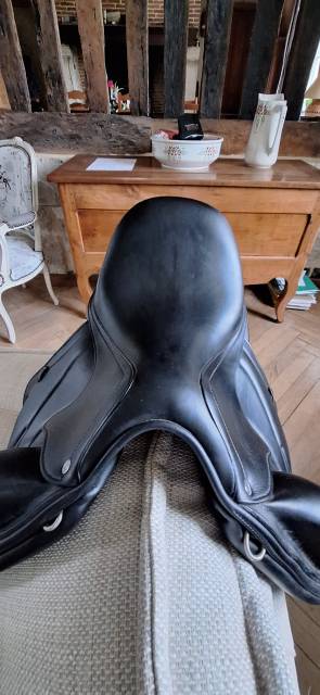 Sella da dressage Antar&egrave;s  17" - 2022