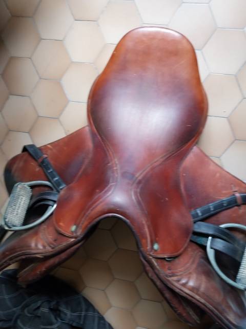 Sella da salto ostacoli Brunet-Pineau  17.5" - 2000