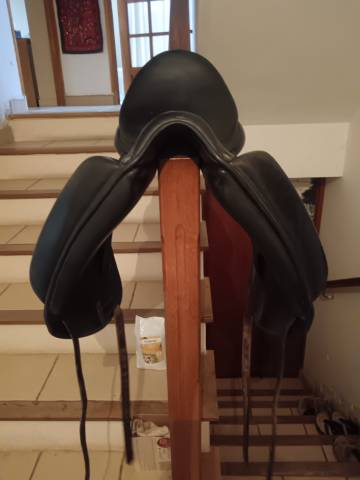 Sella da dressage Aulion  17" - 2013