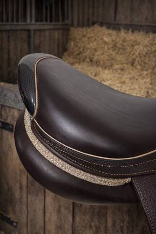 Sella da salto ostacoli CWD  17.5" - 2025