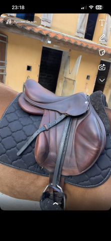 Sella da salto ostacoli Forestier  17" - 2013