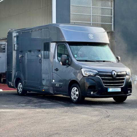 Van per Cavalli AKX 5stalles 2023 Occasione