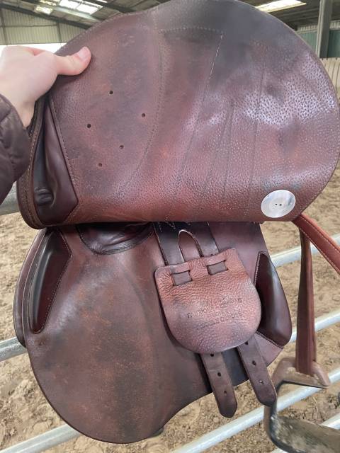 Sella da salto ostacoli Meyer  17" - 2021