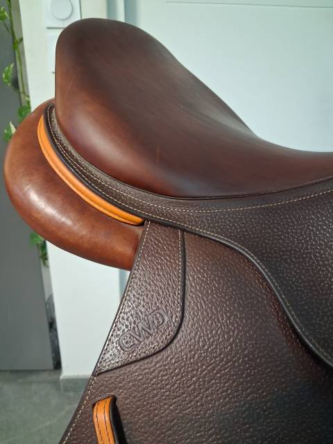 Sella mista CWD  17" - 2022