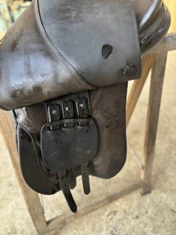 Sella da dressage Kieffer  17.5" - 2013