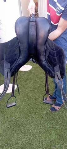 Sella da dressage Eric Thomas  17.5" - 2014