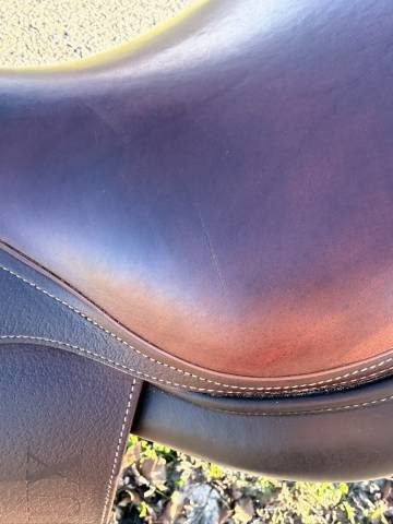 Sella da salto ostacoli Devoucoux  17" - 2020