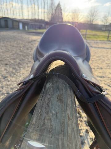 Sella da salto ostacoli Devoucoux  17" - 2020