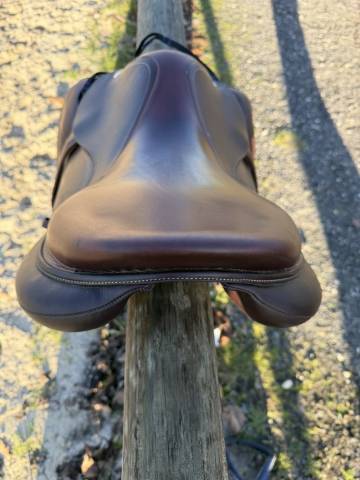 Sella da salto ostacoli Devoucoux  17" - 2020