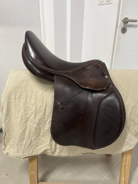 Sella da salto ostacoli Devoucoux Biarritz 17.5" - 2010