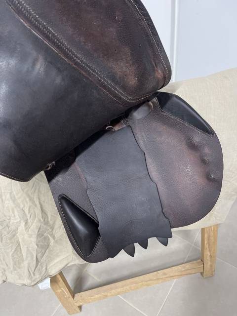 Sella da salto ostacoli Devoucoux Biarritz 17.5" - 2010