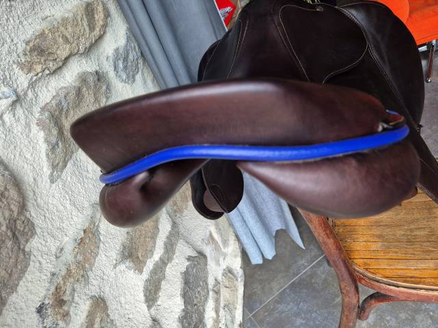 Sella da salto ostacoli PLS JD 18" - 2018