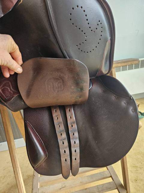 Sella da salto ostacoli Delgrange  17.5" - 2022